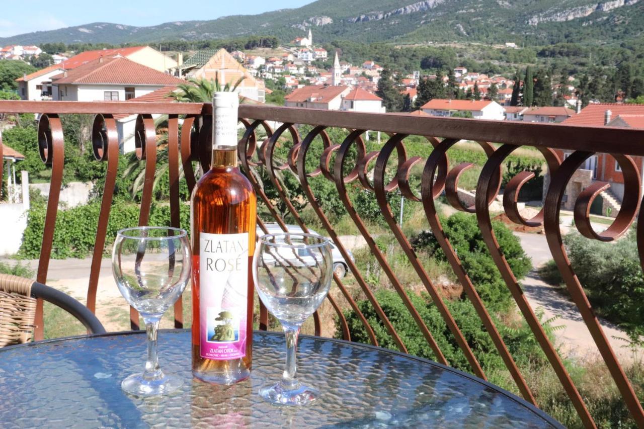 Studio With A View Jelsa  Εξωτερικό φωτογραφία